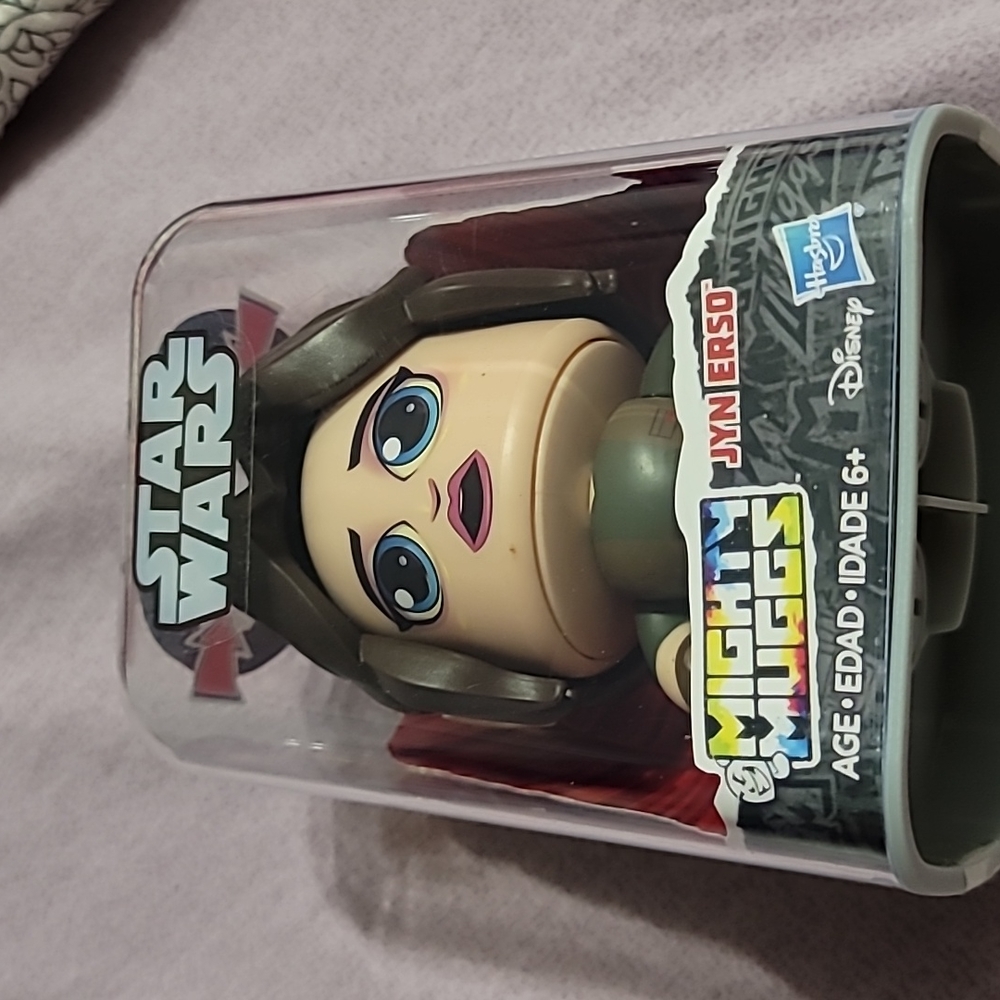 Mighty Muggs ~ STAR WARS ~  Jyn Erso Figure #17 by Hasbro